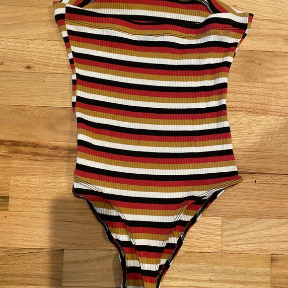 Striped strapless bodysuit from Urban Outfitters! - Picture 2 of 5
